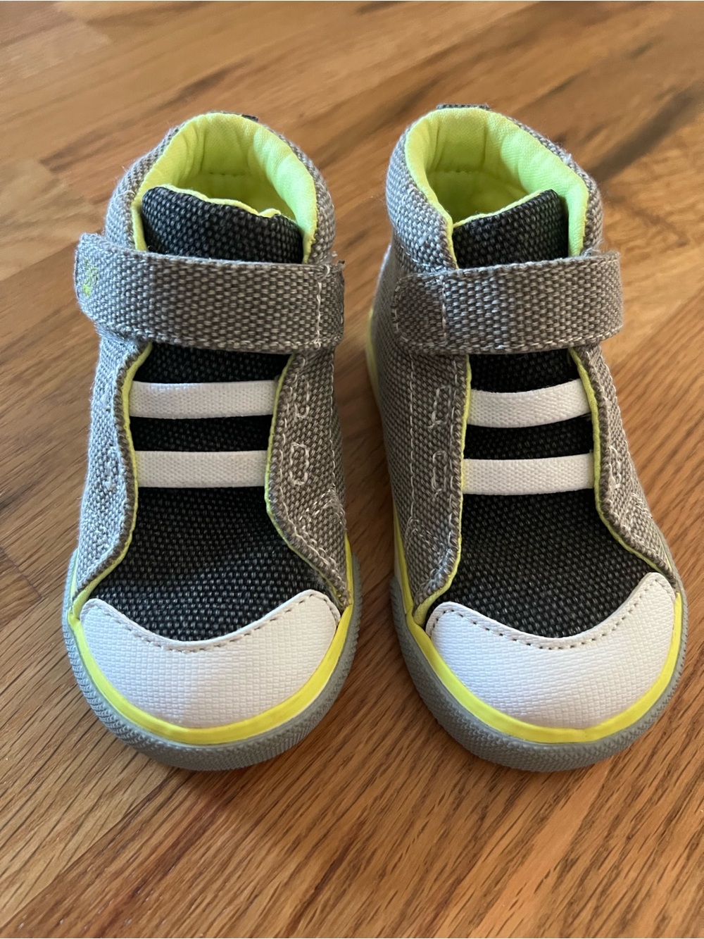 NWOT See Kai Run Gray and Neon Yellow Kids Sneakers